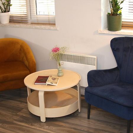 Apartament Przy Kladce Rzeszow Luaran gambar